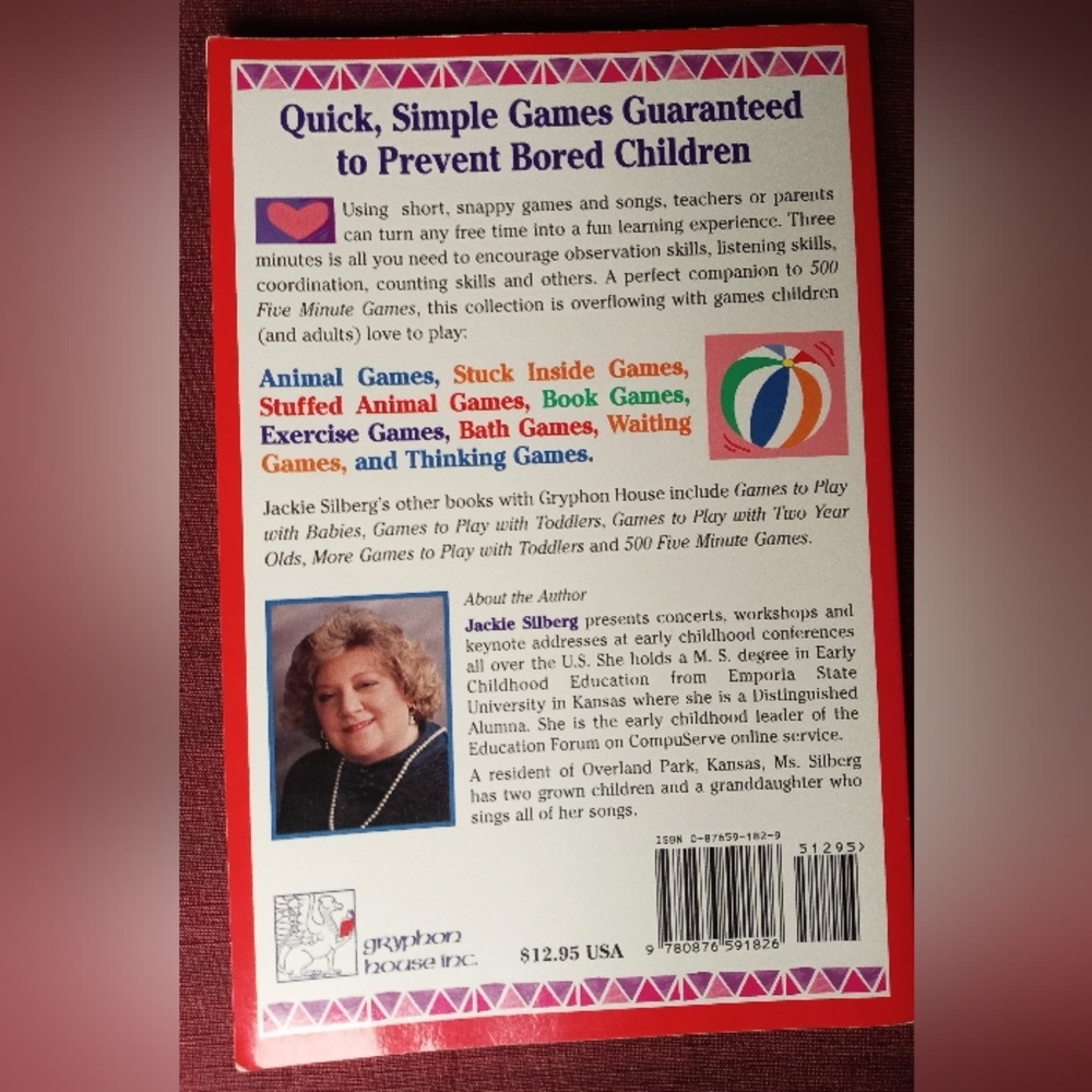 ππ£"300 Three Minute Games" by Jackie Silberg, Illustrated by Cheryl Kirk Knoll - Picture 10 of 11